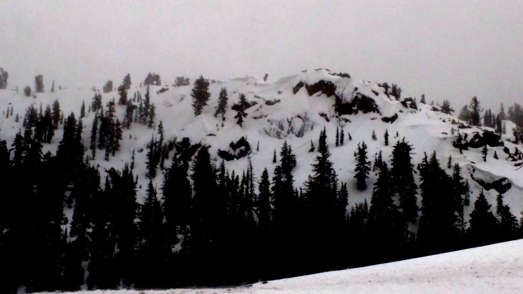  Numerous <a href="/avalanche-terms/wind-slab" title="A cohesive layer of snow formed when wind deposits snow onto leeward terrain. Wind slabs are often smooth and rounded and sometimes sound hollow." class="lexicon-term">wind slab</a> and <a href="/avalanche-terms/deep-slab-avalanche" title="Avalanches that break deeply into old weak layers of snow that formed some time ago." class="lexicon-term">deep slab</a> <a href="/avalanche-terms/avalanche" title="A mass of snow sliding, tumbling, or flowing down an inclined surface." class="lexicon-term">avalanches</a> near Frog Lake. 
