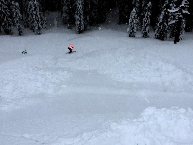  Skier with deployed airbag after being carried 200 vertical feet by small <a href="/avalanche-terms/avalanche" title="A mass of snow sliding, tumbling, or flowing down an inclined surface." class="lexicon-term">avalanche</a>, no burial. 