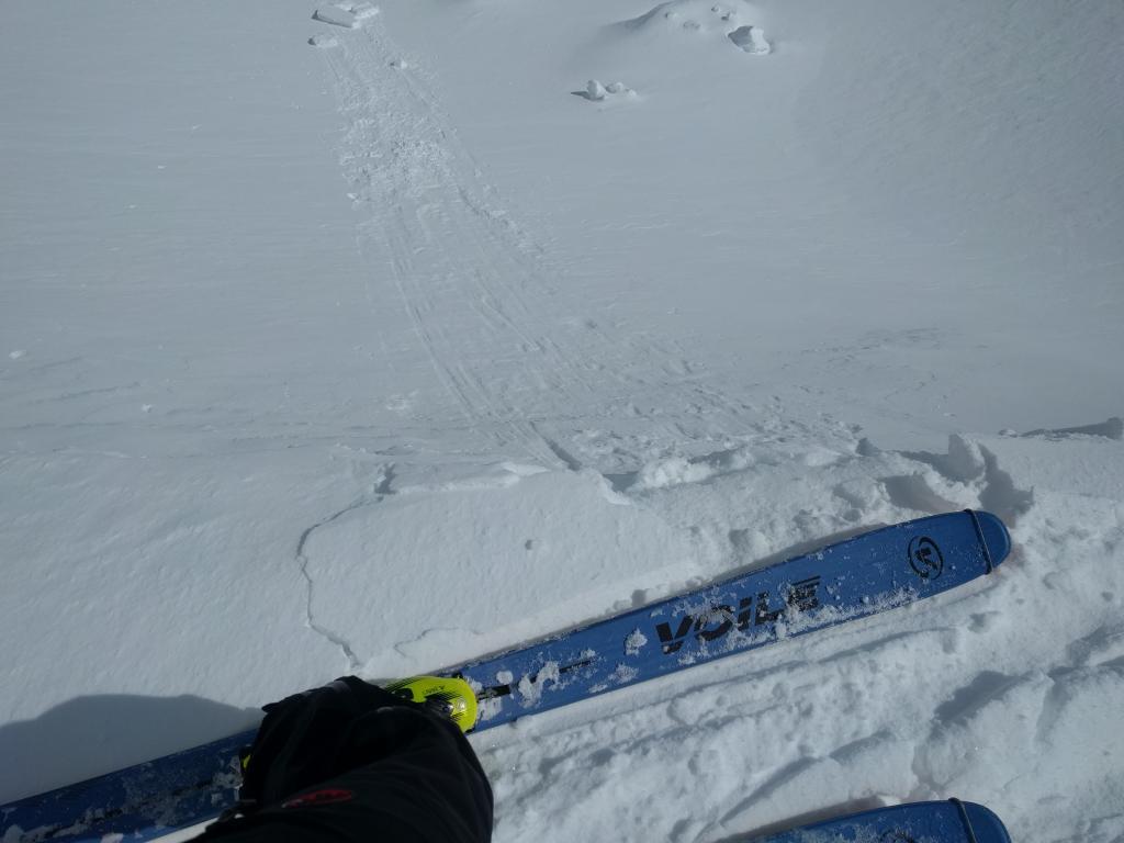  Small 2 inch deep <a href="/avalanche-terms/wind-slab" title="A cohesive layer of snow formed when wind deposits snow onto leeward terrain. Wind slabs are often smooth and rounded and sometimes sound hollow." class="lexicon-term">wind slab</a> on a wind-<a href="/avalanche-terms/loading" title="The addition of weight on top of a snowpack, usually from precipitation, wind drifting, or a person." class="lexicon-term">loaded</a> test slope at 8000 ft. 