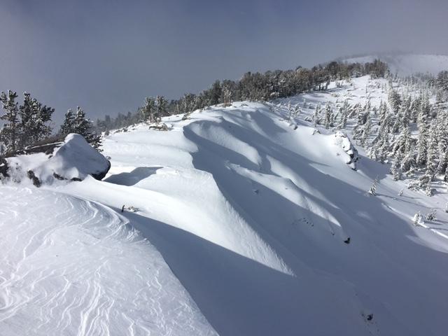  East Ridge of Tamarack Peak.  Some scouring of previously <a href="/avalanche-terms/wind-loading" title="The added weight of wind drifted snow." class="lexicon-term">wind loaded</a> terrain. 