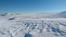  Wind scouring and ice on north-ridge