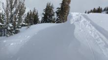 Kicking small cornice features produced only loose dry, no slab failure.