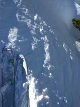 Skier triggered crack on a wind loaded W facing test slope