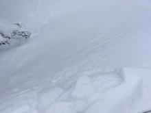 Broken chunks of cornice did not trigger the slopes below. 