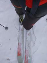 Minor cracking around my skis on a N_NE aspect at 9200 ft. 