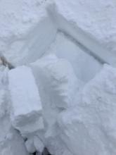 Wind slab over storm slab (hand shear)