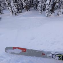 Loose dry sluffing on a steep test slope