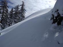 Wind slab on NE aspect that we carefully avoided while ascending to the east ridge.