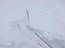 Up to 6'' wind slabs showed minor cracking in the most wind loaded areas. 
