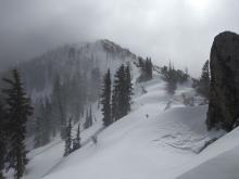 Wind loading along the upper ridges of Hidden Peak