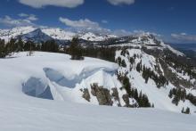 The large cornice just north of Echo Peak proper is dripping, sagging, and terrifying. 