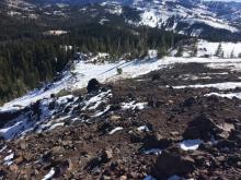 Previous NE/E wind scouring on the top of Andesite Peak