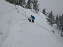 Snowpack tests on crown of small storm slab that was triggered Sunday