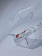 Very minor cracking in a couple areas right off the ridge with up to 4'' of wind slab.