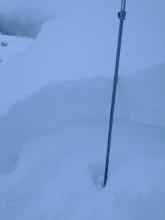 4F hard wind slab over F hard new snow. This structure was limited to wind drifted areas.