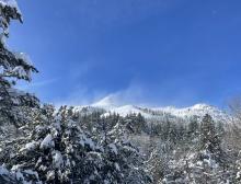 Large banner of snow off of Stevens Peak @ 1315.