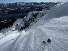 Skiers left Cross entrance