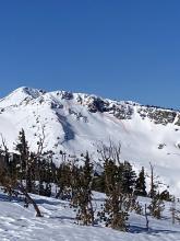 Large natural avalanche on Janine’s. 