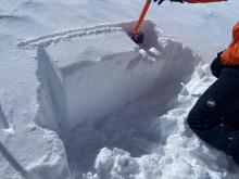 Quick ECTN looking for instabilities on a similar slope to yesterday's avalanche.