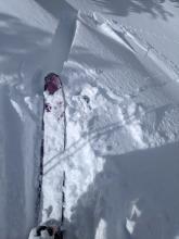 Skier triggered cracking in a wind-loaded test slope.