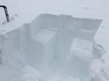 This pit below the final ridge on the skin track, East facing, 33degrees 9000ft shows the weak layer which was very reactive CT3 for me and CT 13 for the one on the right.  Not sure if this is a new layer or if this is an older, seems like a new layer and the new storm snow/wind slab.