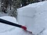 Shovel tilt displaying top 10cm of new snow failing on buried surface hoar.